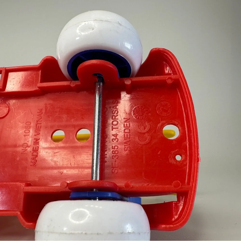 Viking Toys 1060 Sweden‎ Red Yellow Blue Plastic Jumbo Maxi Fire Truck 6” Ladder